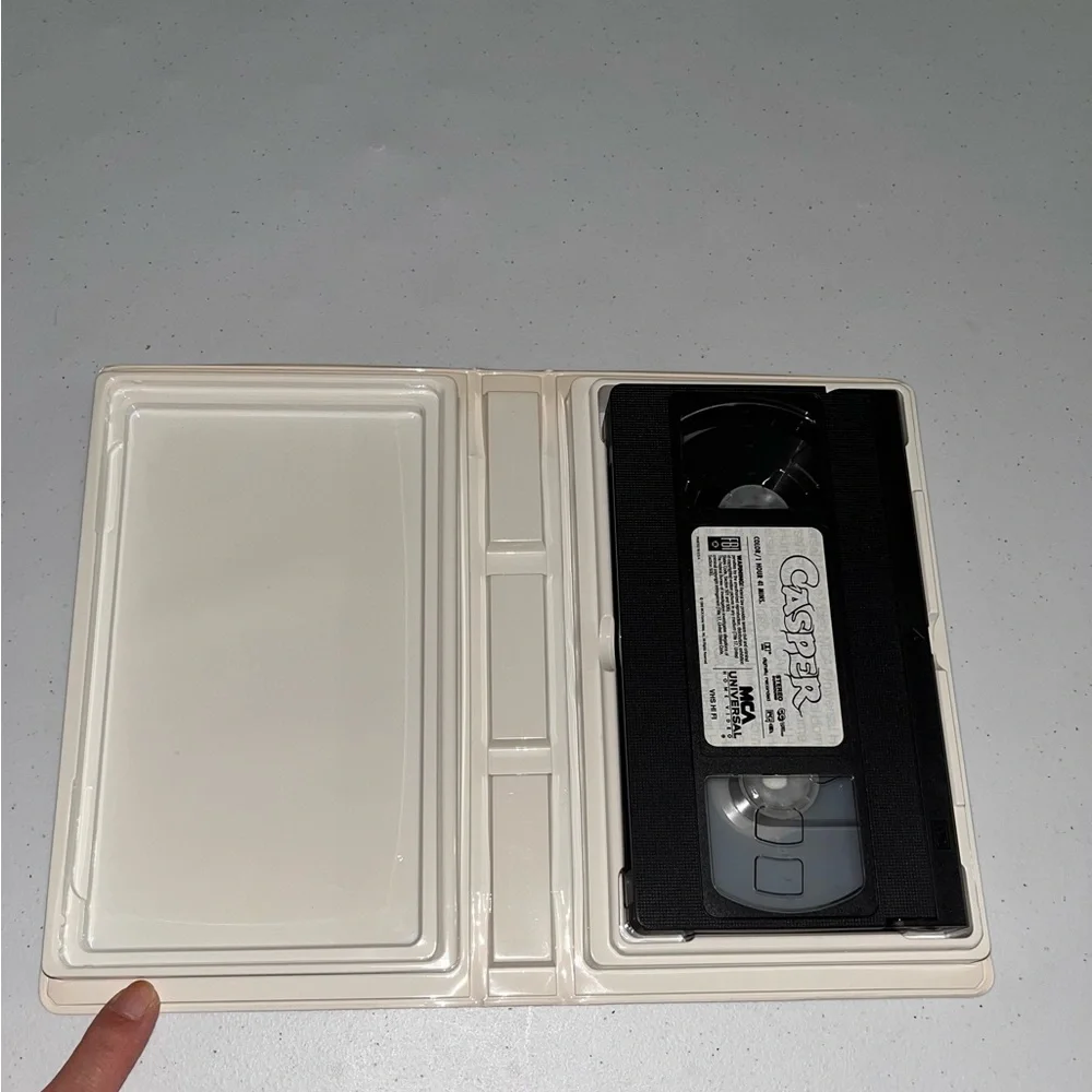 MCA Universal Casper VHS Movie 82316